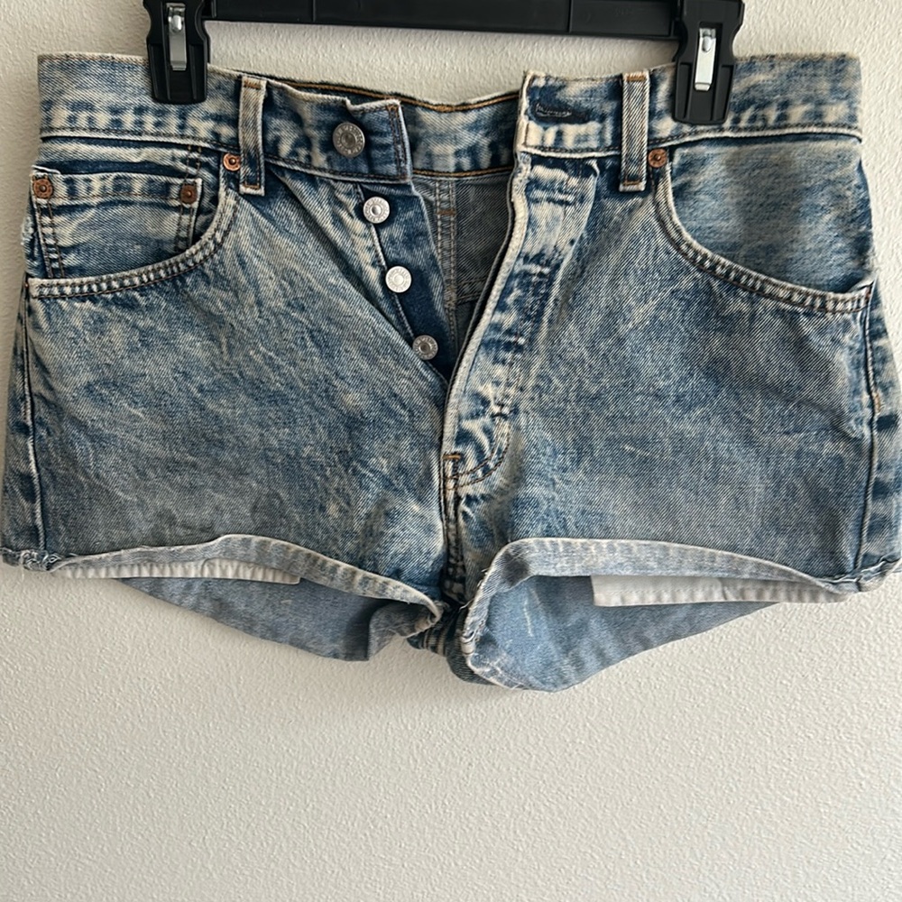 Levi Strauss 501 Blue Cheeky Shorts Button Front Size: 31"